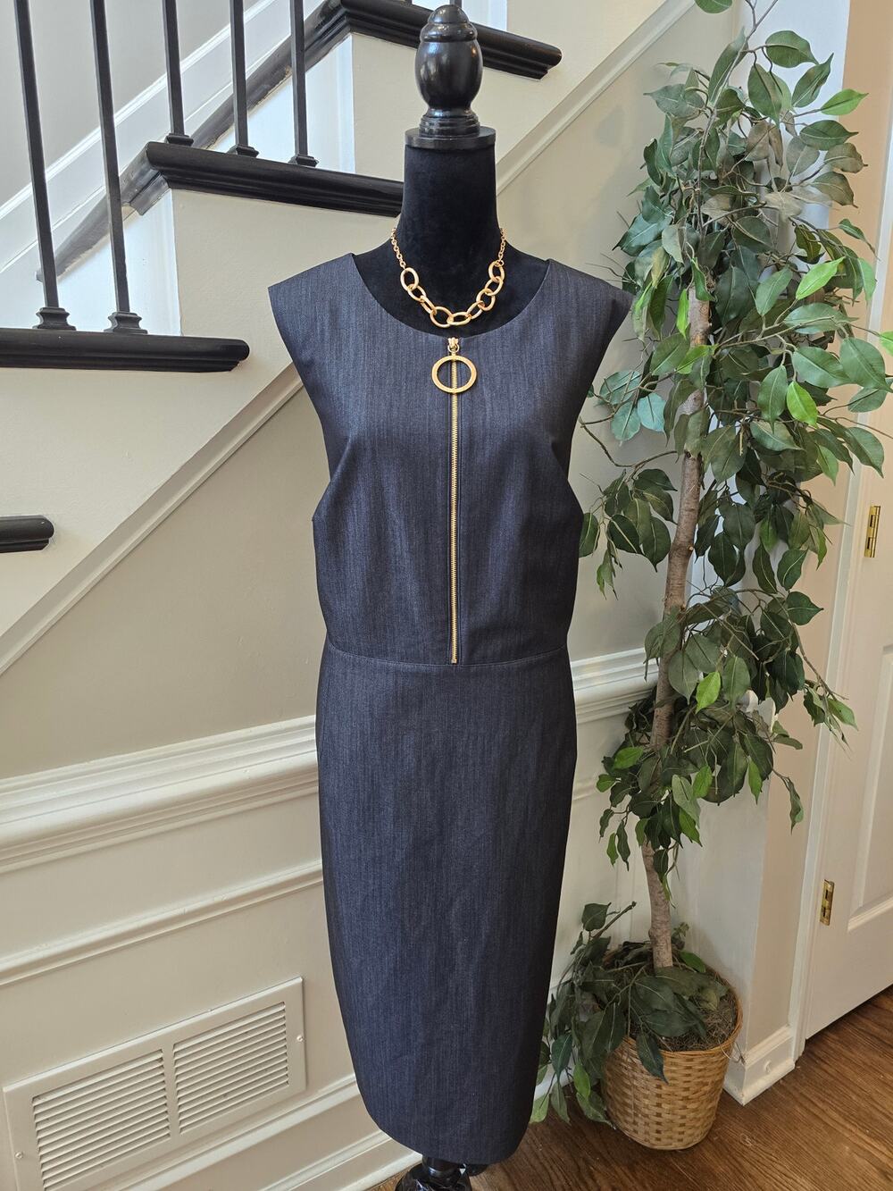 Calvin Klein Sheath Dress Women's Size 20W Black Front Ring Zipper Sleeveless